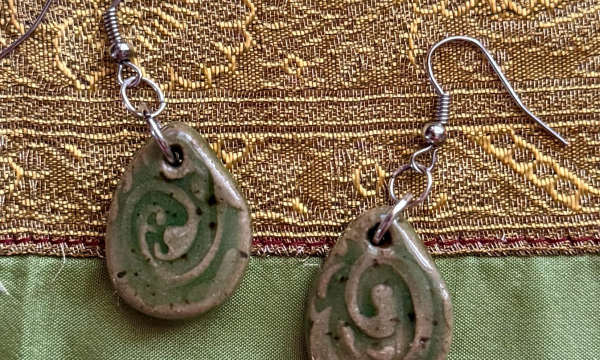 NEW! Green Teardrop Earings